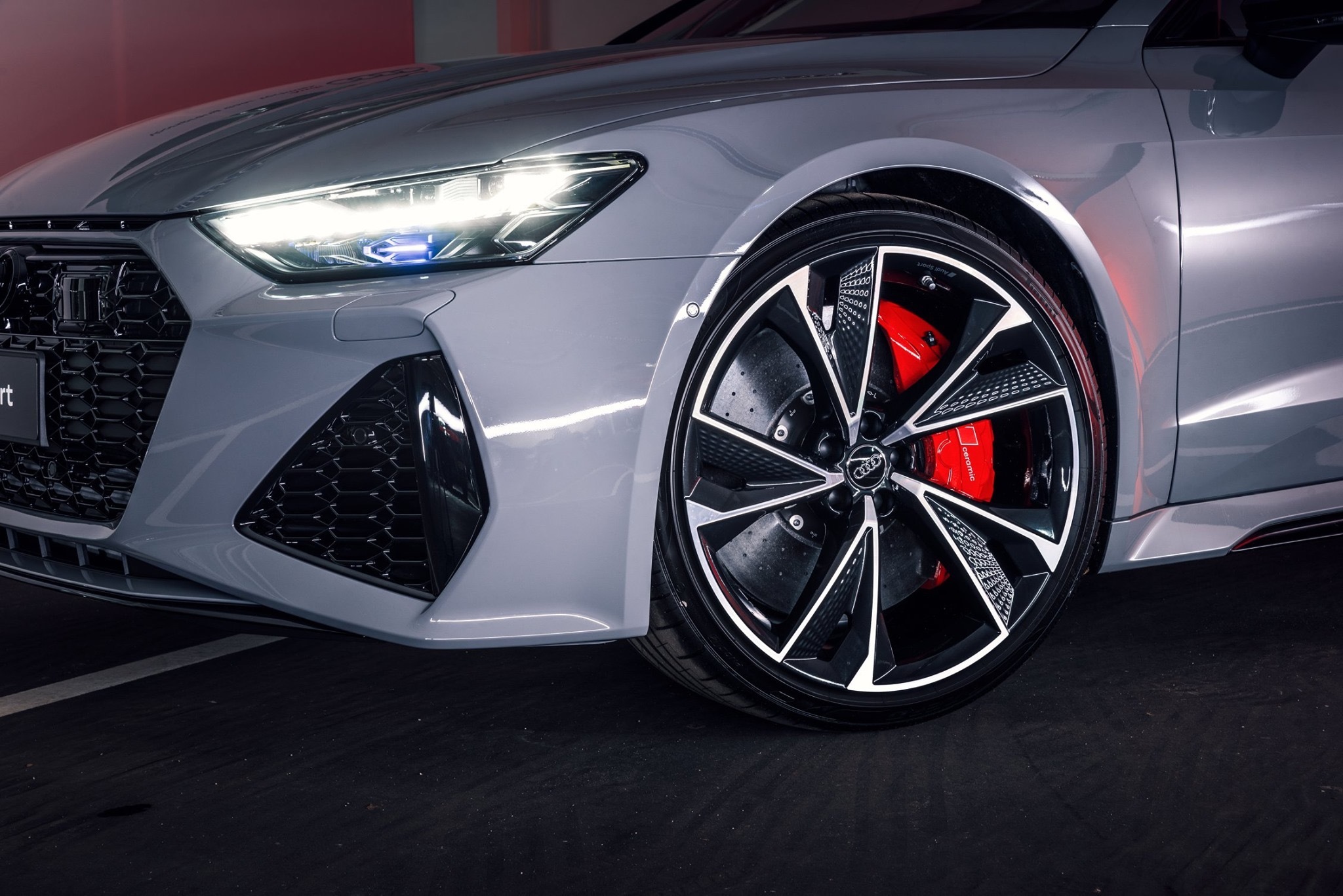 人生有了新的目标:奥迪RS6