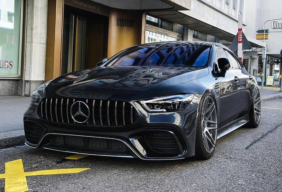 汽车美图赏析:新玩具奔驰GT63,性能范儿