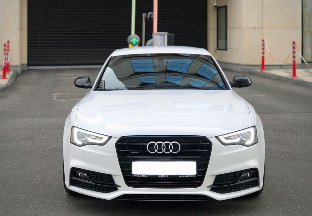 Audi A5 Sportback，这代的大灯应该是最帅的！