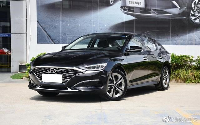 高清汽车美图:买菜车就一定只选思域