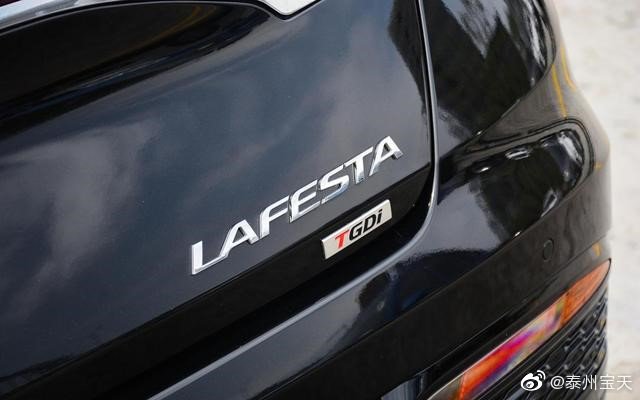 高清汽车美图:买菜车就一定只选思域