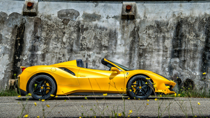 Ferrari 488 Pista Spider 这车是真心好看!