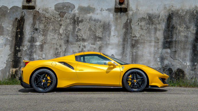 Ferrari 488 Pista Spider 这车是真心好看!