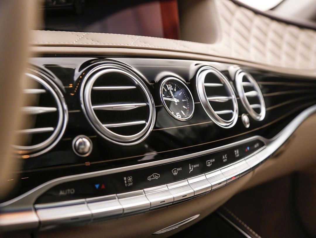 超级无敌迈巴赫,你是老板你会选迈巴赫吗?