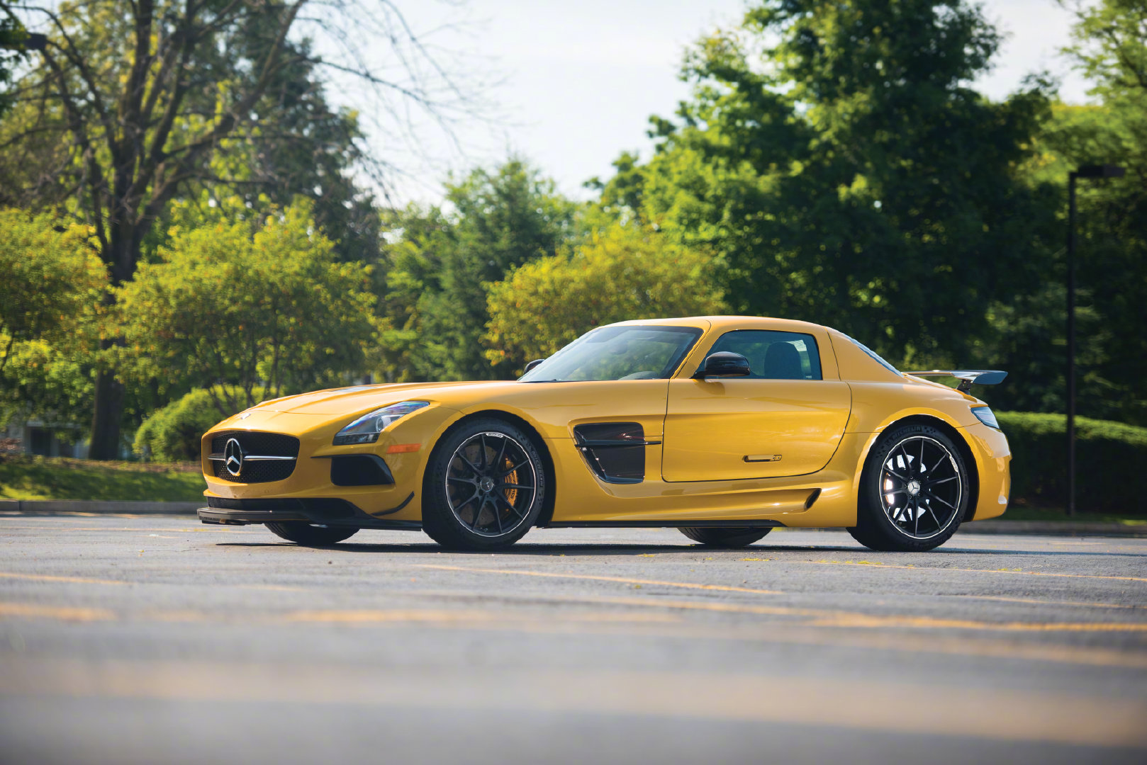Mercedes-Benz SLS AMG Black Series 奔驰鸥翼门巅峰之作!