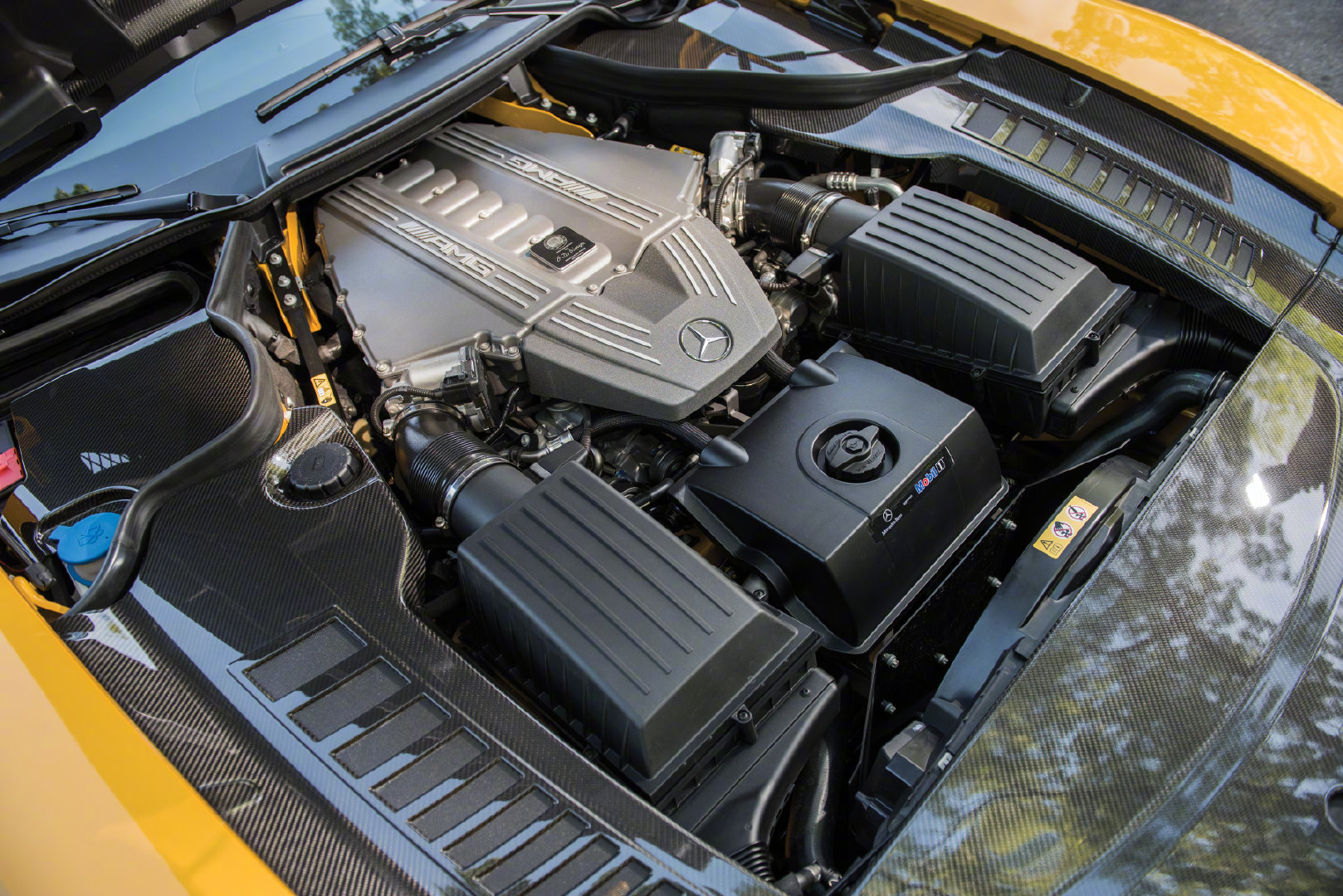 Mercedes-Benz SLS AMG Black Series 奔驰鸥翼门巅峰之作!