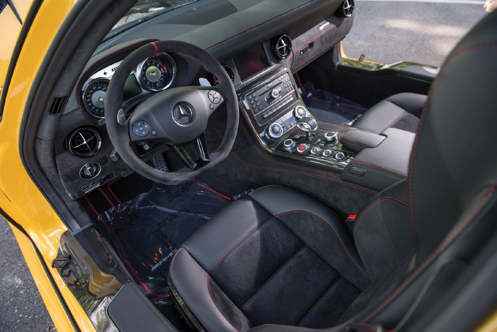 Mercedes-Benz SLS AMG Black Series 奔驰鸥翼门巅峰之作!