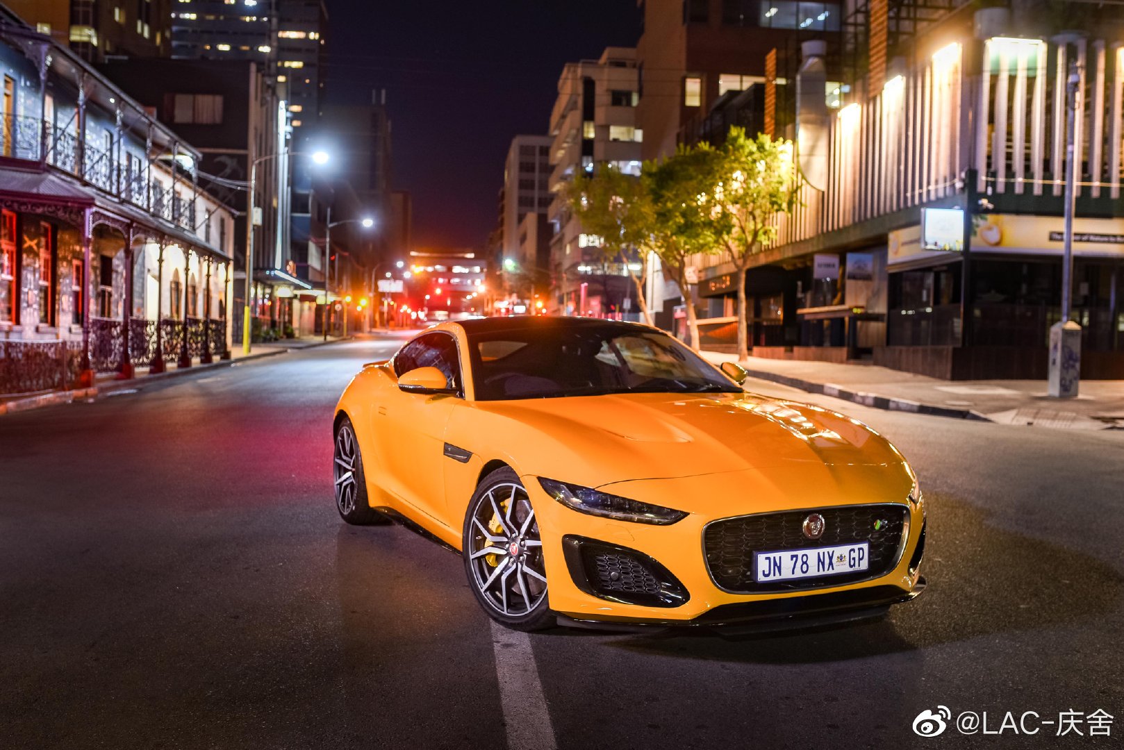 Jaguar F-Type，新款这外观，大家觉得好看了还是？