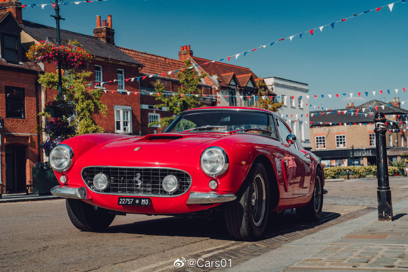 法拉利250 GT SWB GTO复刻版，售价100万美元起