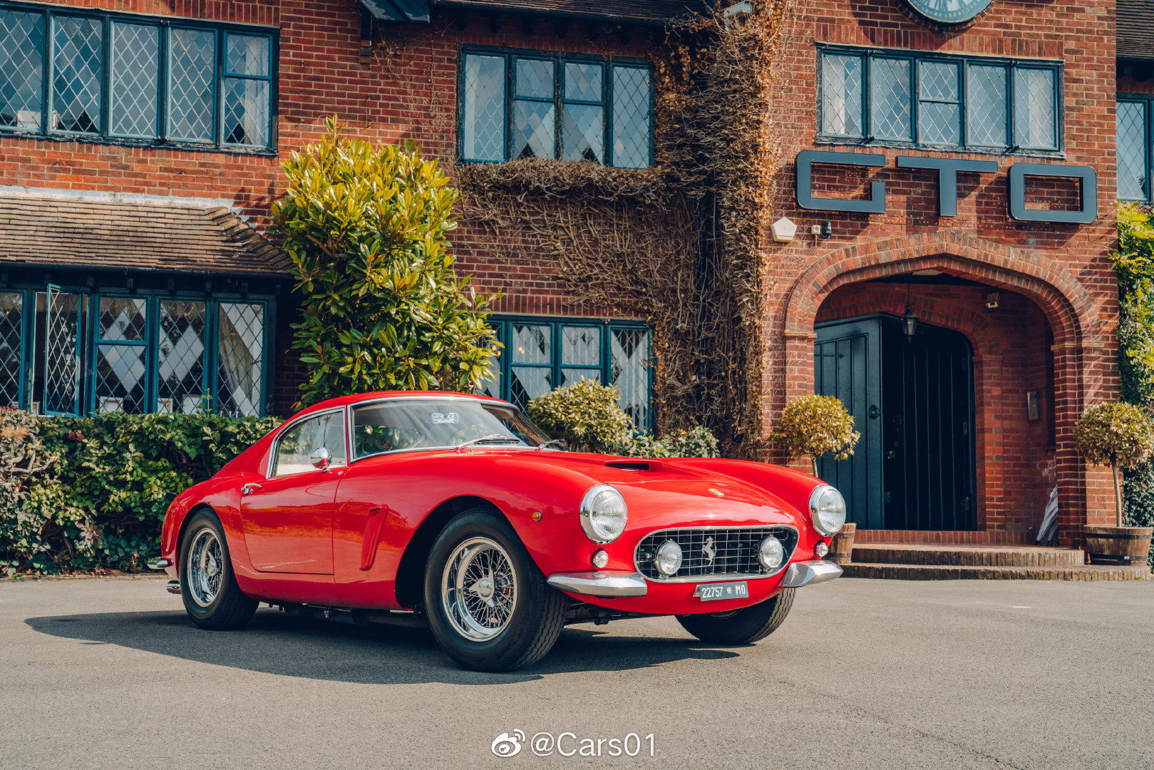 法拉利250 GT SWB GTO复刻版,售价100万美元起