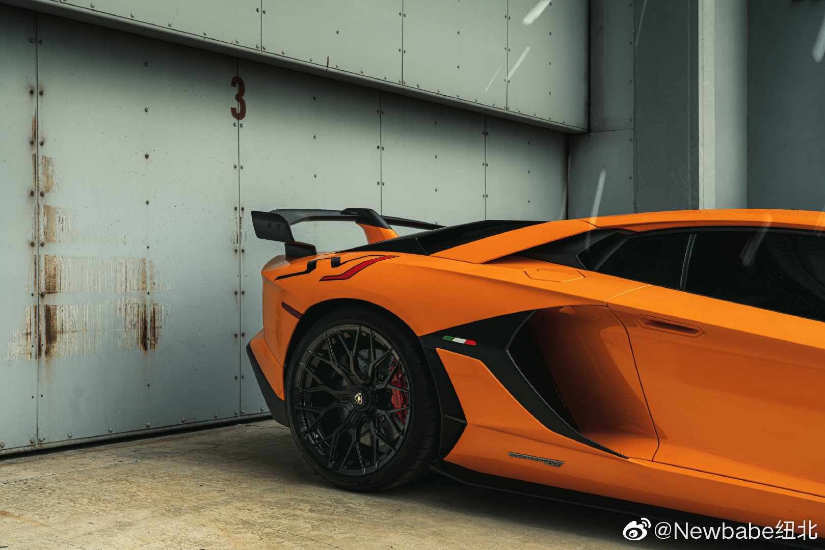 Lamborghini Aventador SVJ 大牛的锋芒