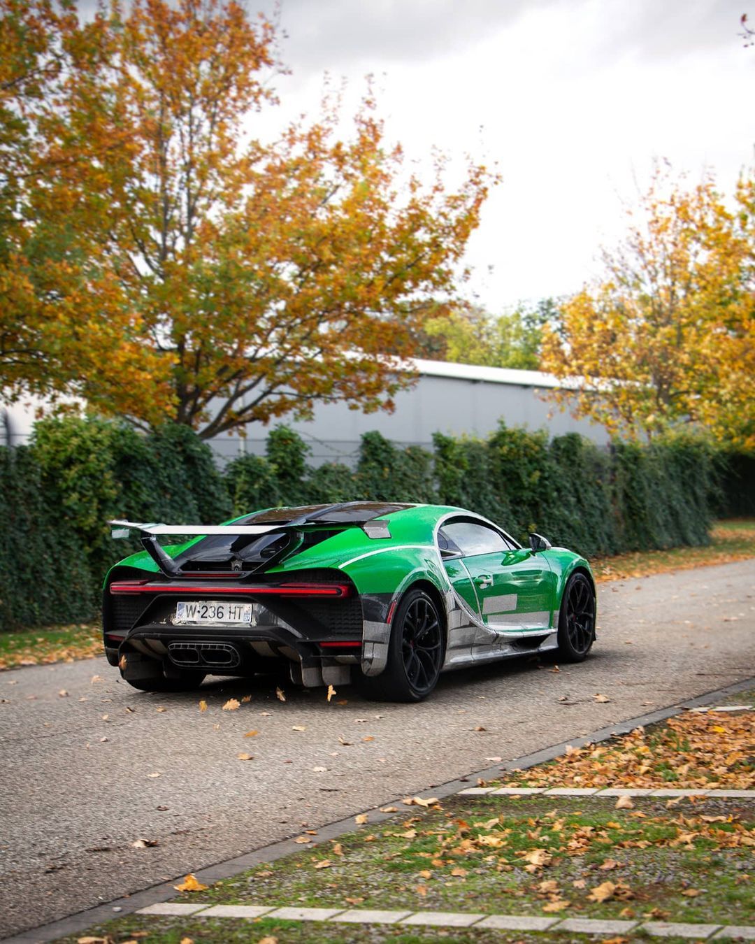 分享图片 莫尔塞姆，Bugatti Pur Sport（蝰蛇绿）