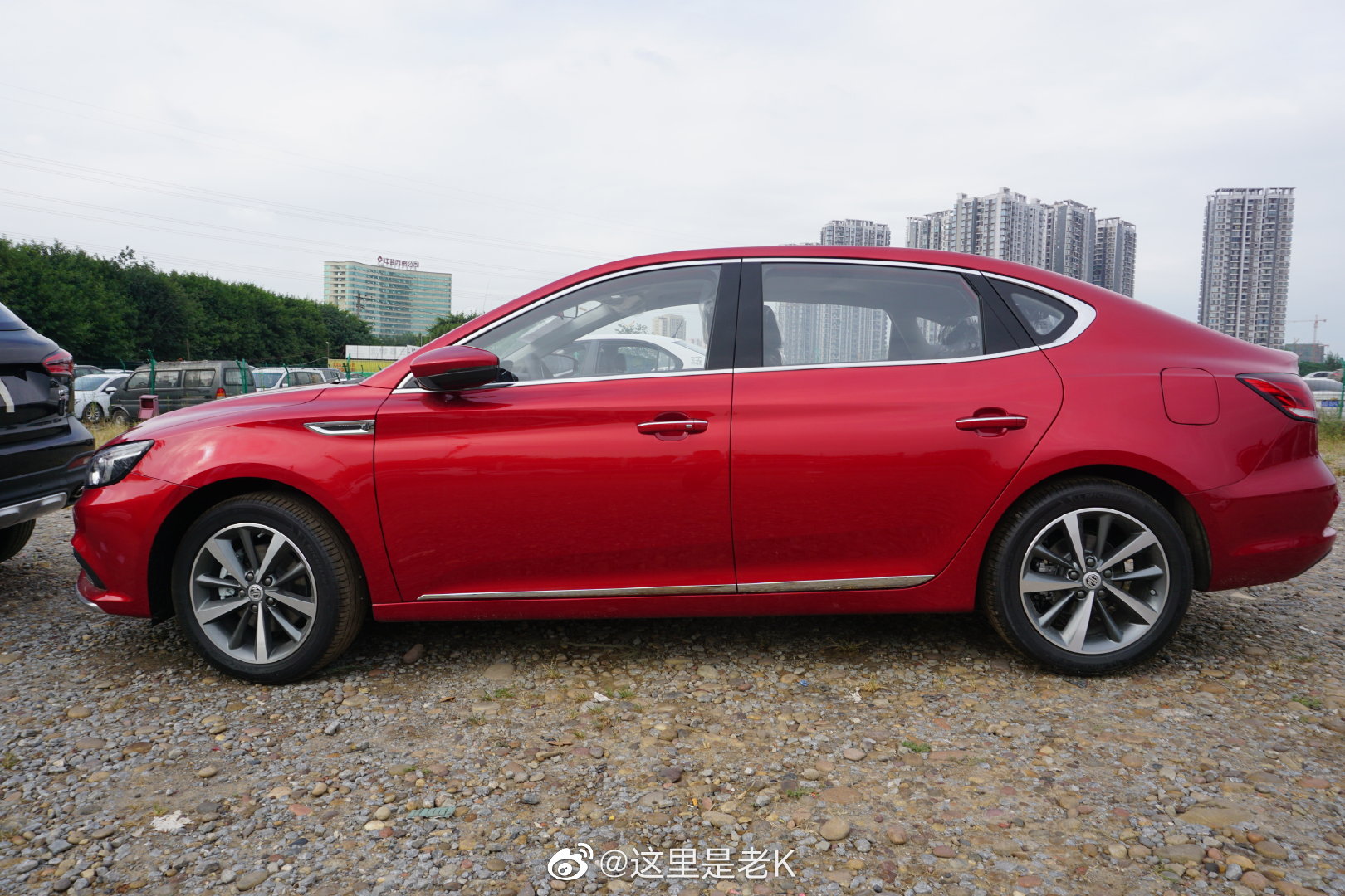 新车 名爵6 首1万7,全新质保