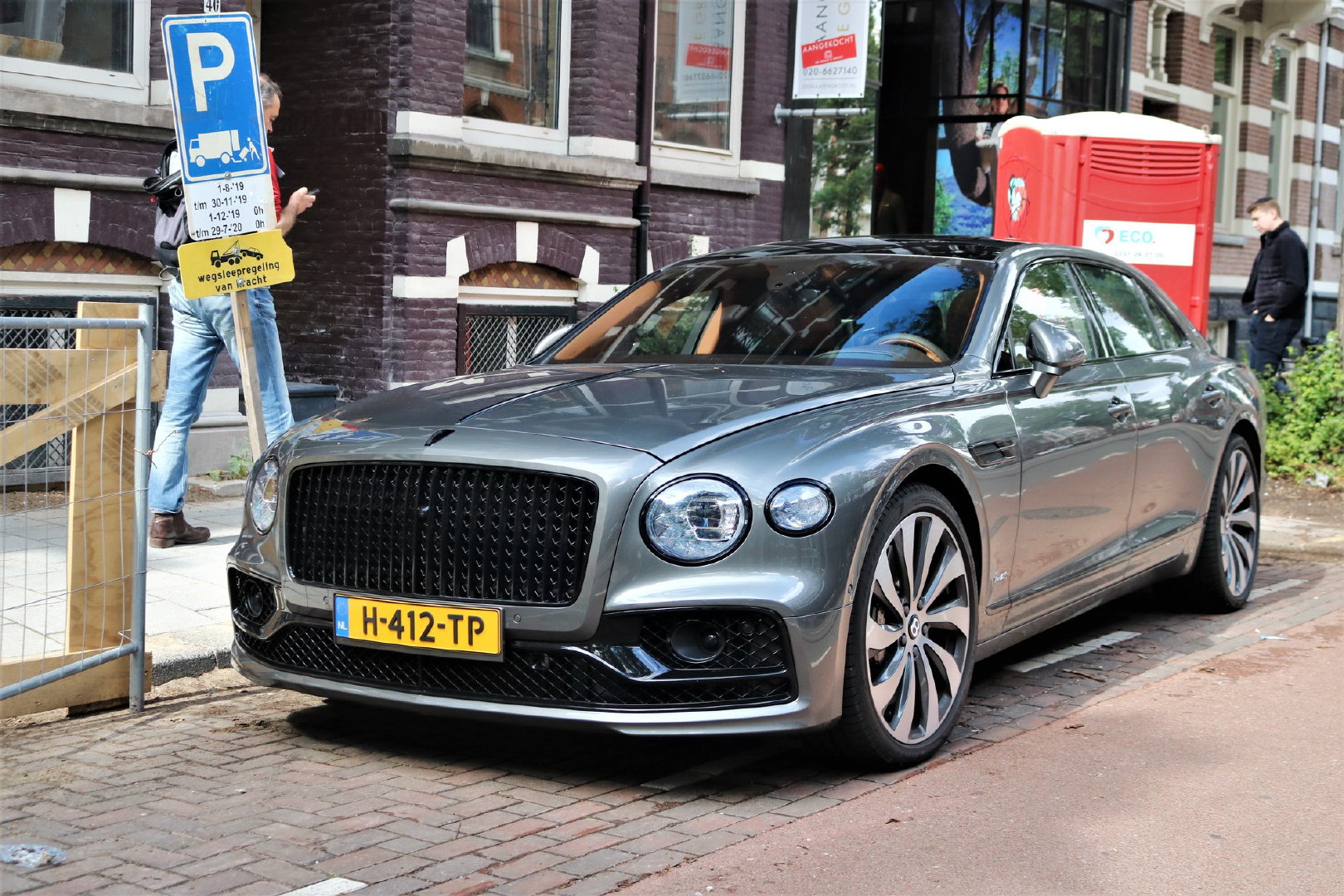 分享图片 荷兰，ALL-NEW Bentley Flying Spur