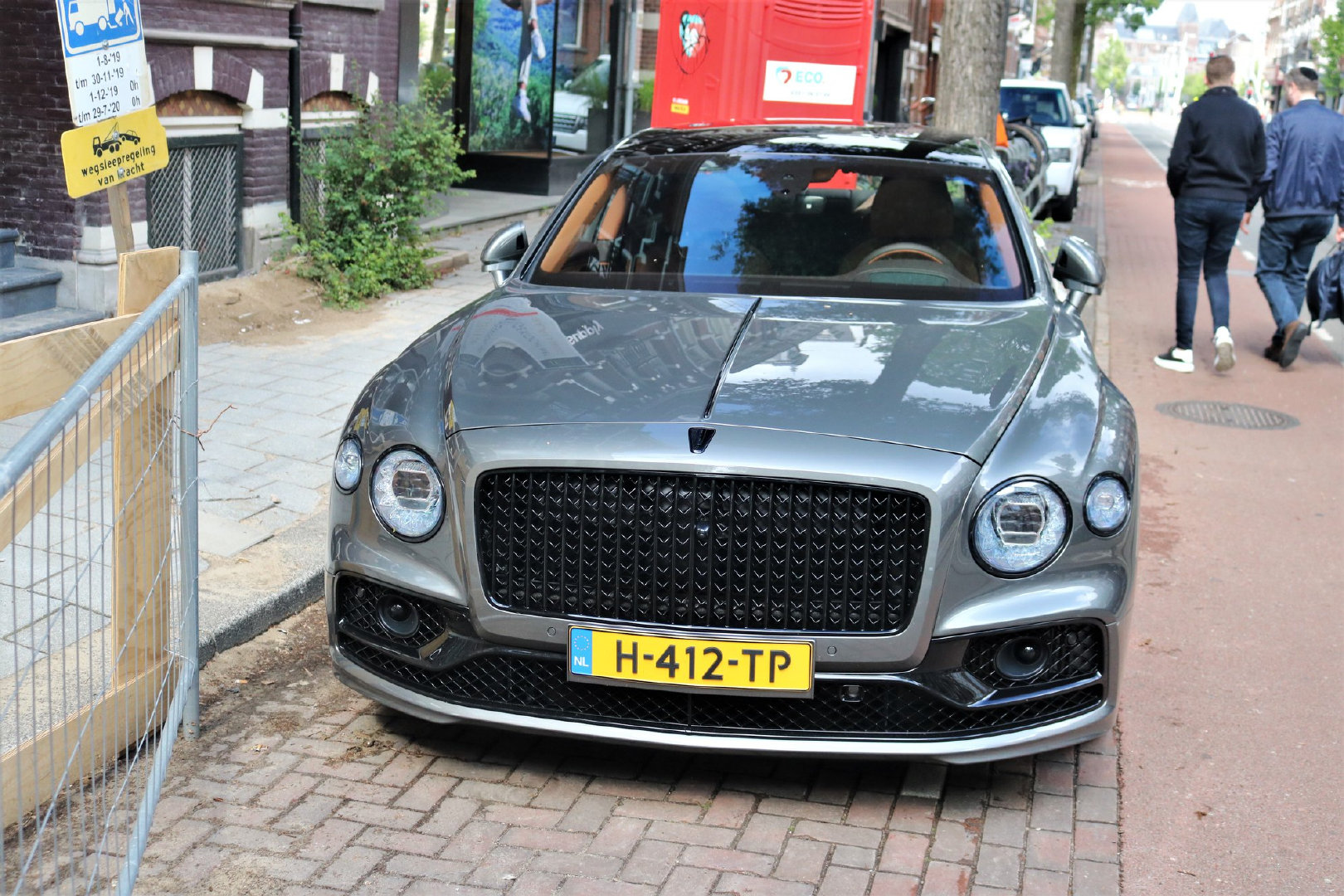 分享图片 荷兰，ALL-NEW Bentley Flying Spur