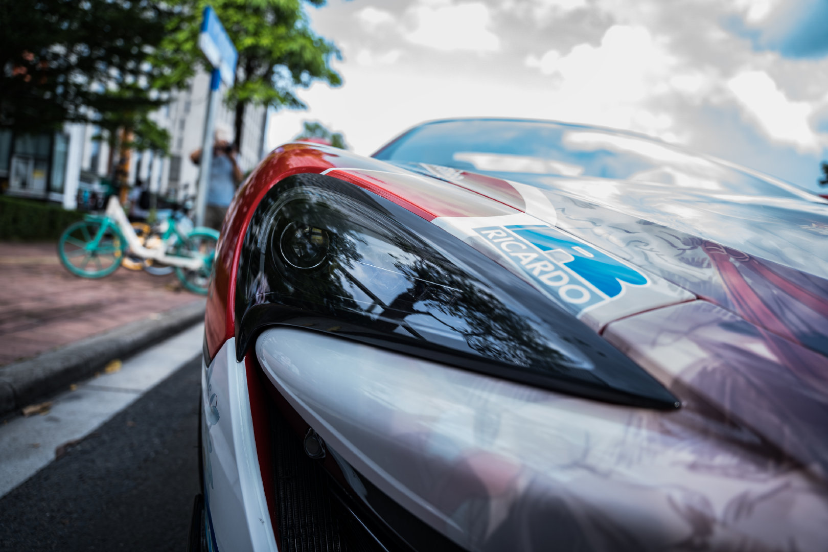 发一套不用大修系列:大佬的迈凯伦 抄送