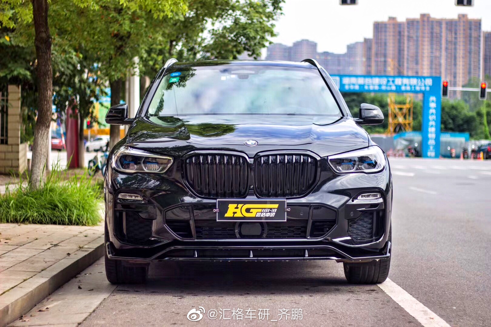 好看的汽车：宝马新X5 黑武士运动套件