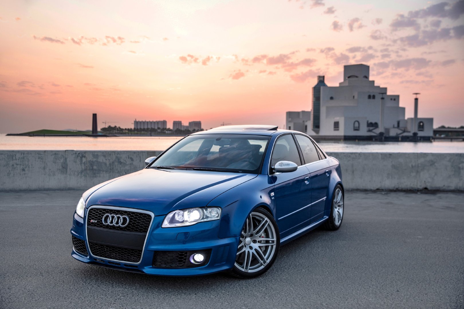 Audi RS 4 Sedan,2008. 老RS4好有味道