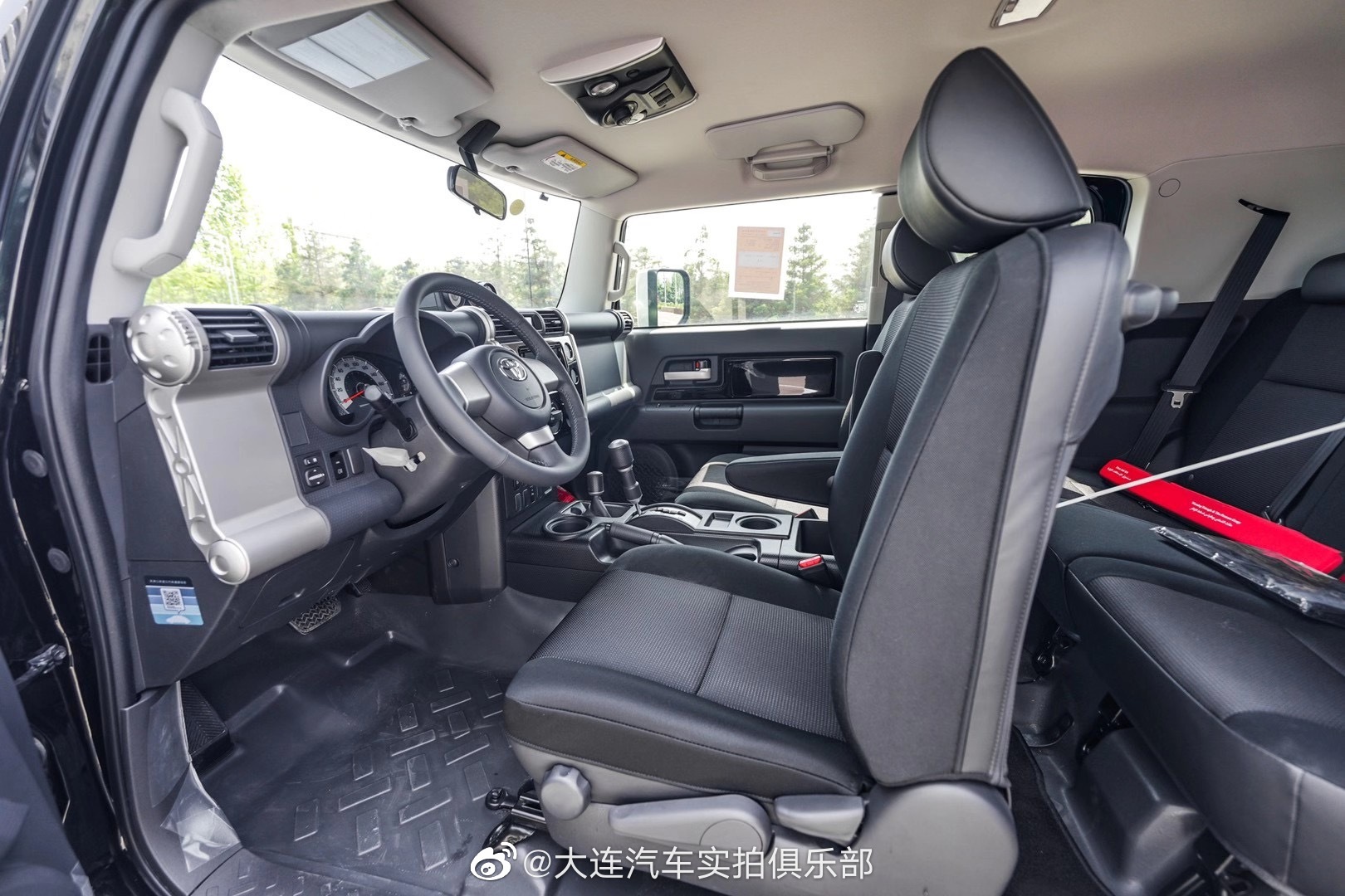 FJ酷路泽4.0,秒一台! 黑色,2气,气泵,48w