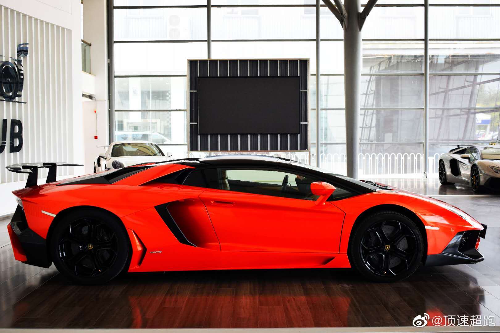 的代表座驾兰博基尼 热情洋溢,实干精神,坚持己见,爱憎分明。