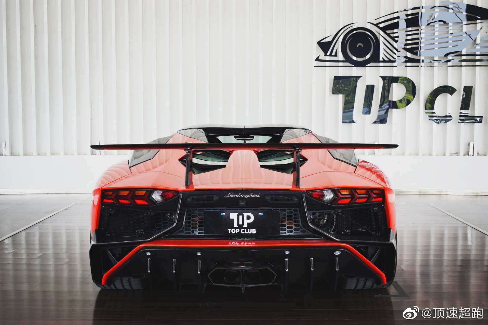 的代表座驾兰博基尼 热情洋溢,实干精神,坚持己见,爱憎分明。