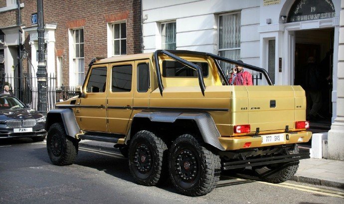 金色奔驰Benz G 63 AMG 6x6 霸气逼人！