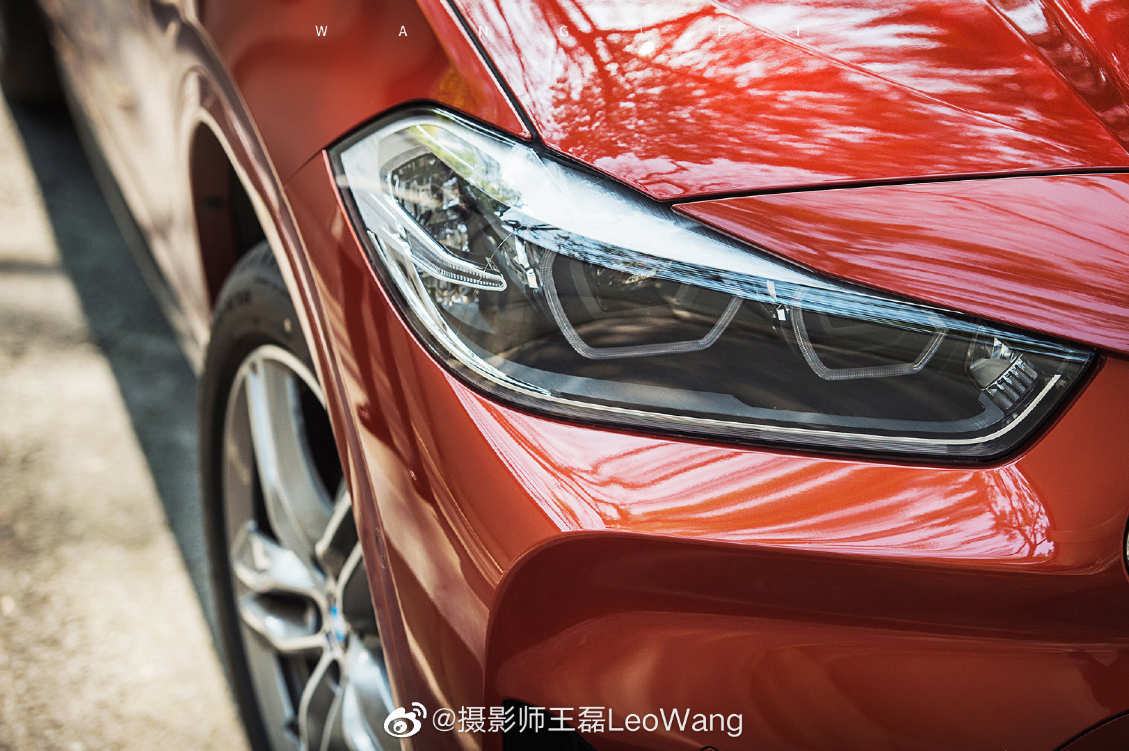 听着山本耀司的吉他,迎着春日里的阳光,和BMW X2 在一起。