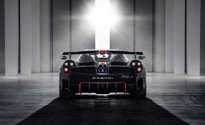 帕加尼Huayra BC Roadster 真是太帅了!