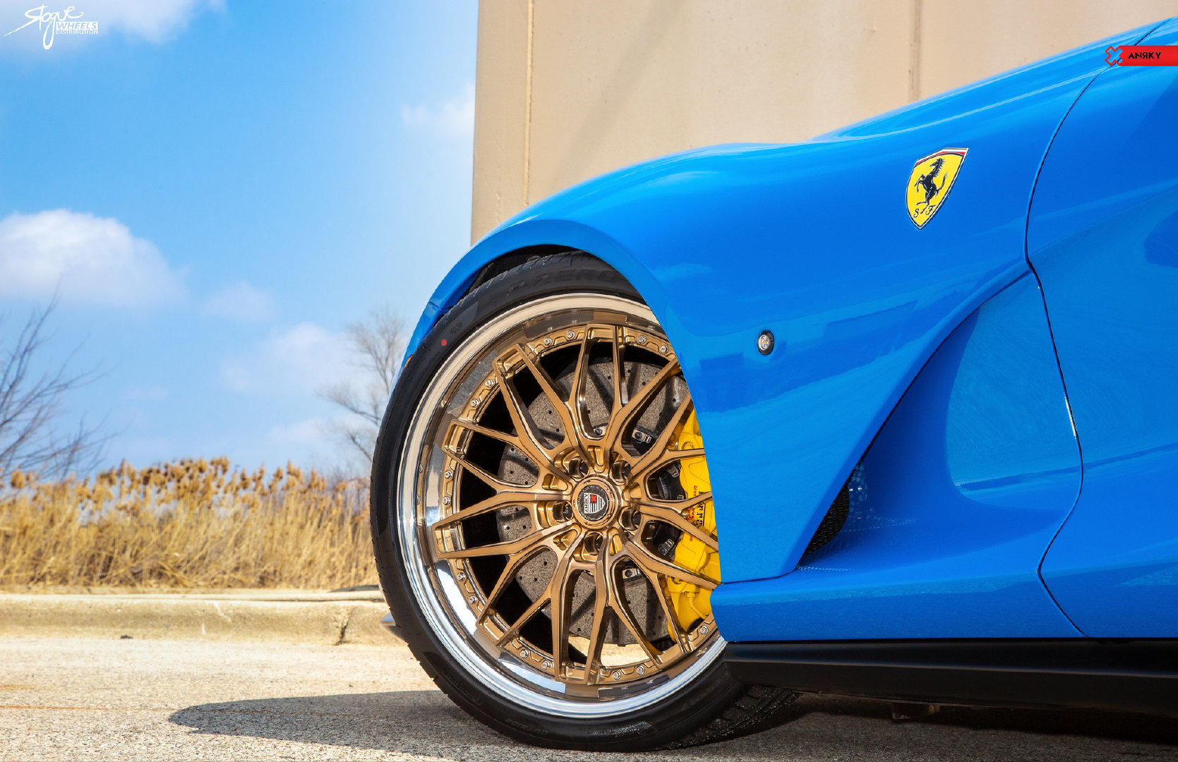 Ferrari 812 Superfast 这颜色可以么?