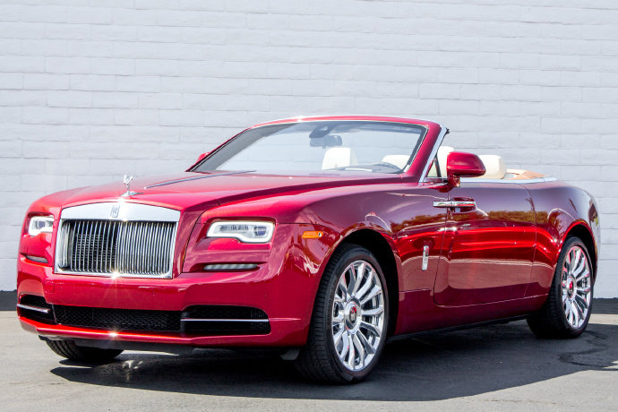 汽车美图抢先看:Rolls-Royce Dawn 霸气耀眼