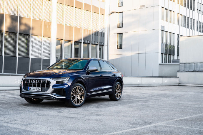 2021 Audi SQ8 TFSI 满满的科技性能范！