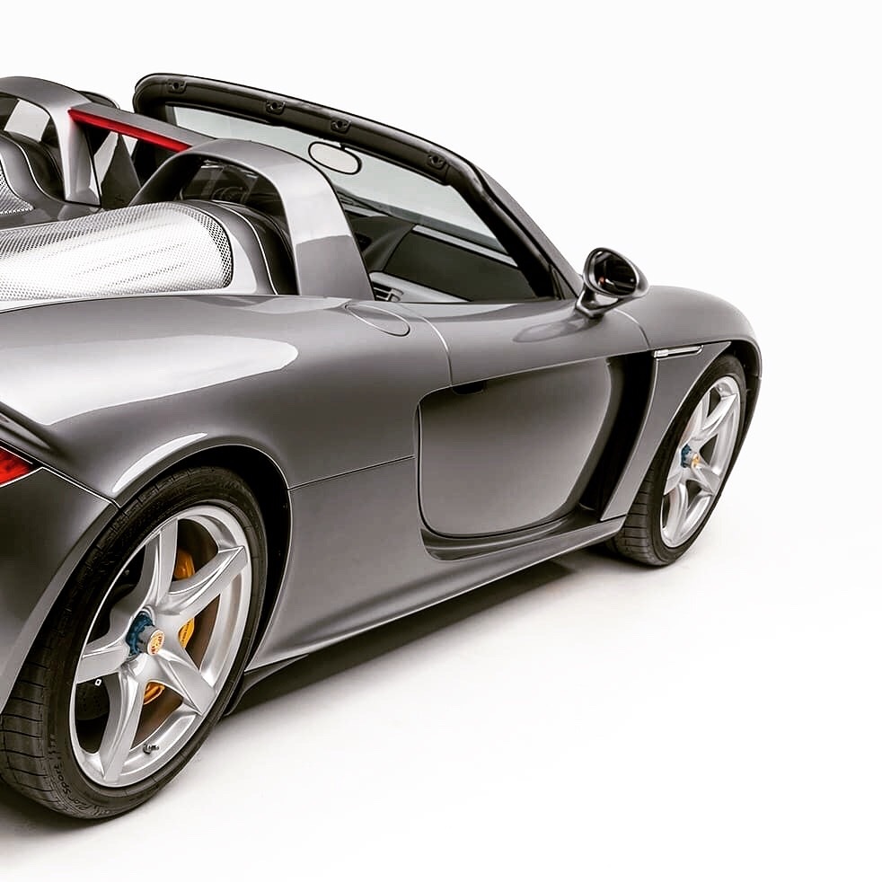 Porsche Carrera GT，这外观设计，依旧是那么漂亮