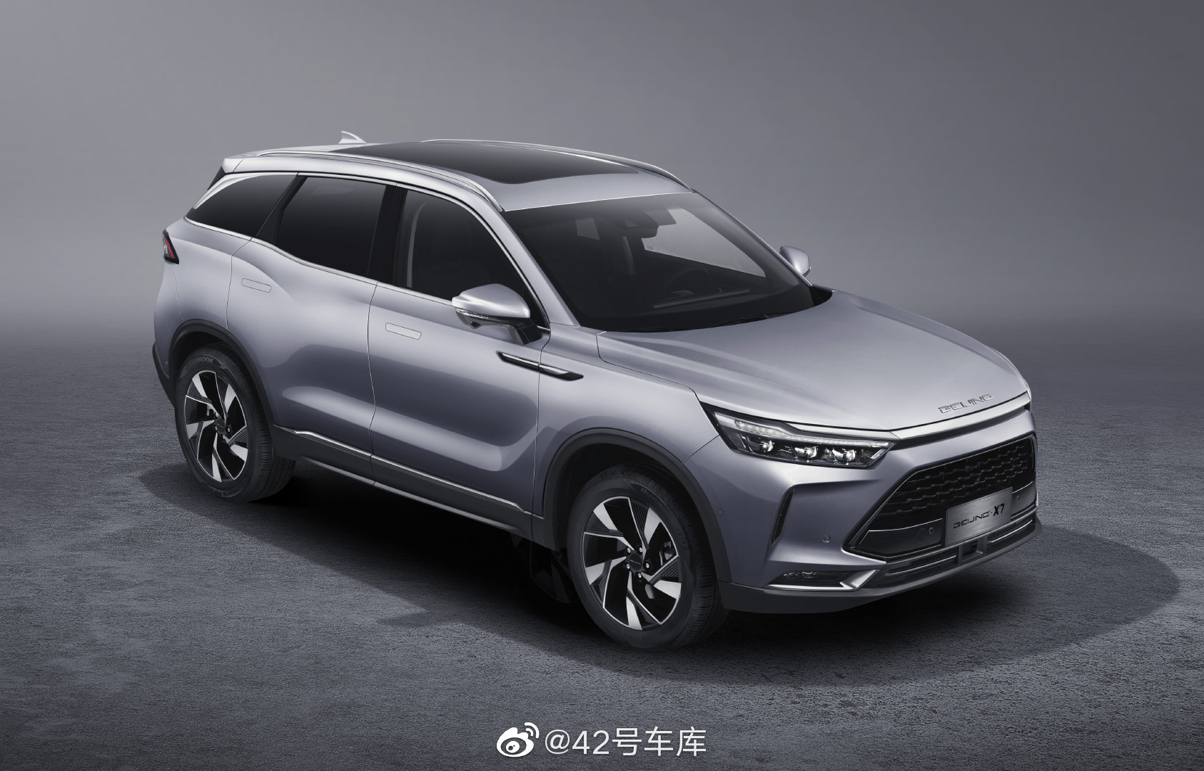 北京汽车全新 X7 正式上市,并公布预售价 10-15 万,价格很厚道