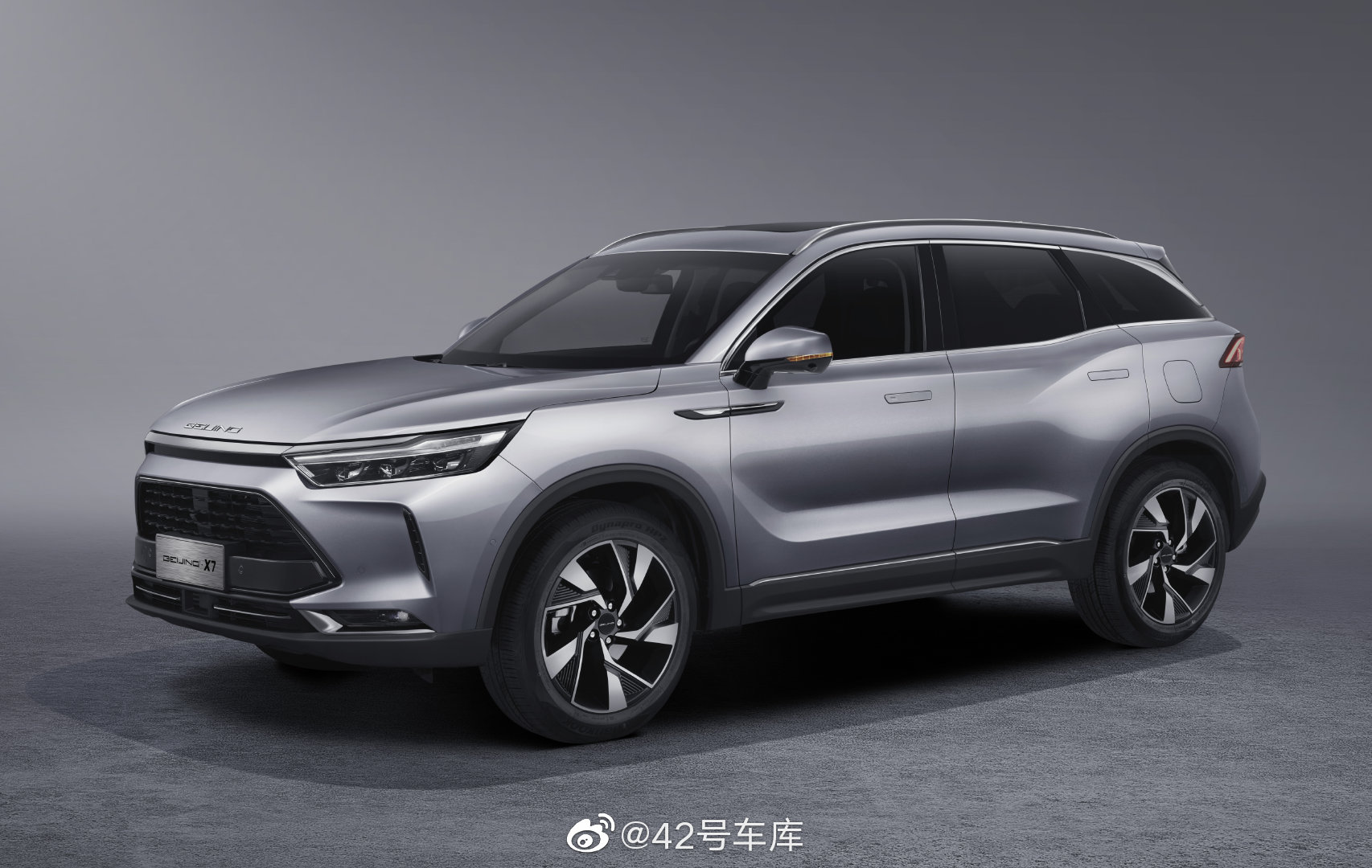 北京汽车全新 X7 正式上市,并公布预售价 10-15 万,价格很厚道