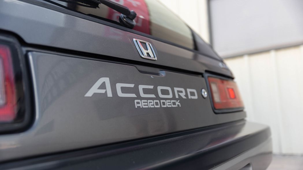 ACCORD AERODECK，当年的雅阁，还没有今天的思域大。