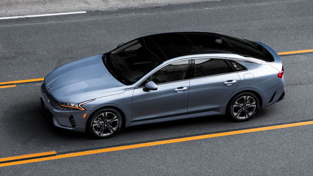 2021款起亚K5-GT-LINE,5.8秒破百!