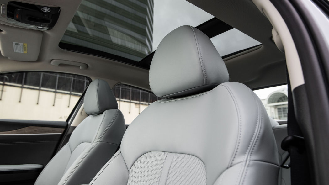 2021款起亚K5-GT-LINE,5.8秒破百!