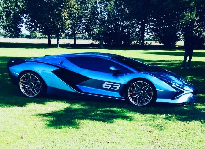 兰博基尼SIAN 帅到没朋友,这辈子能开一次就没遗憾了!