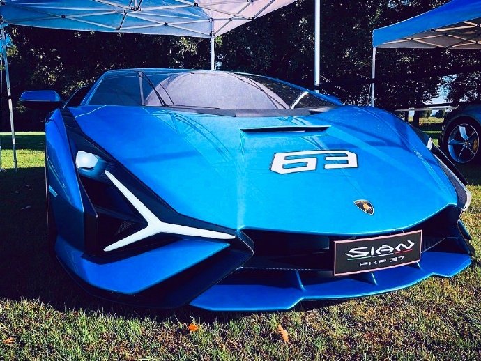 兰博基尼SIAN 帅到没朋友,这辈子能开一次就没遗憾了!