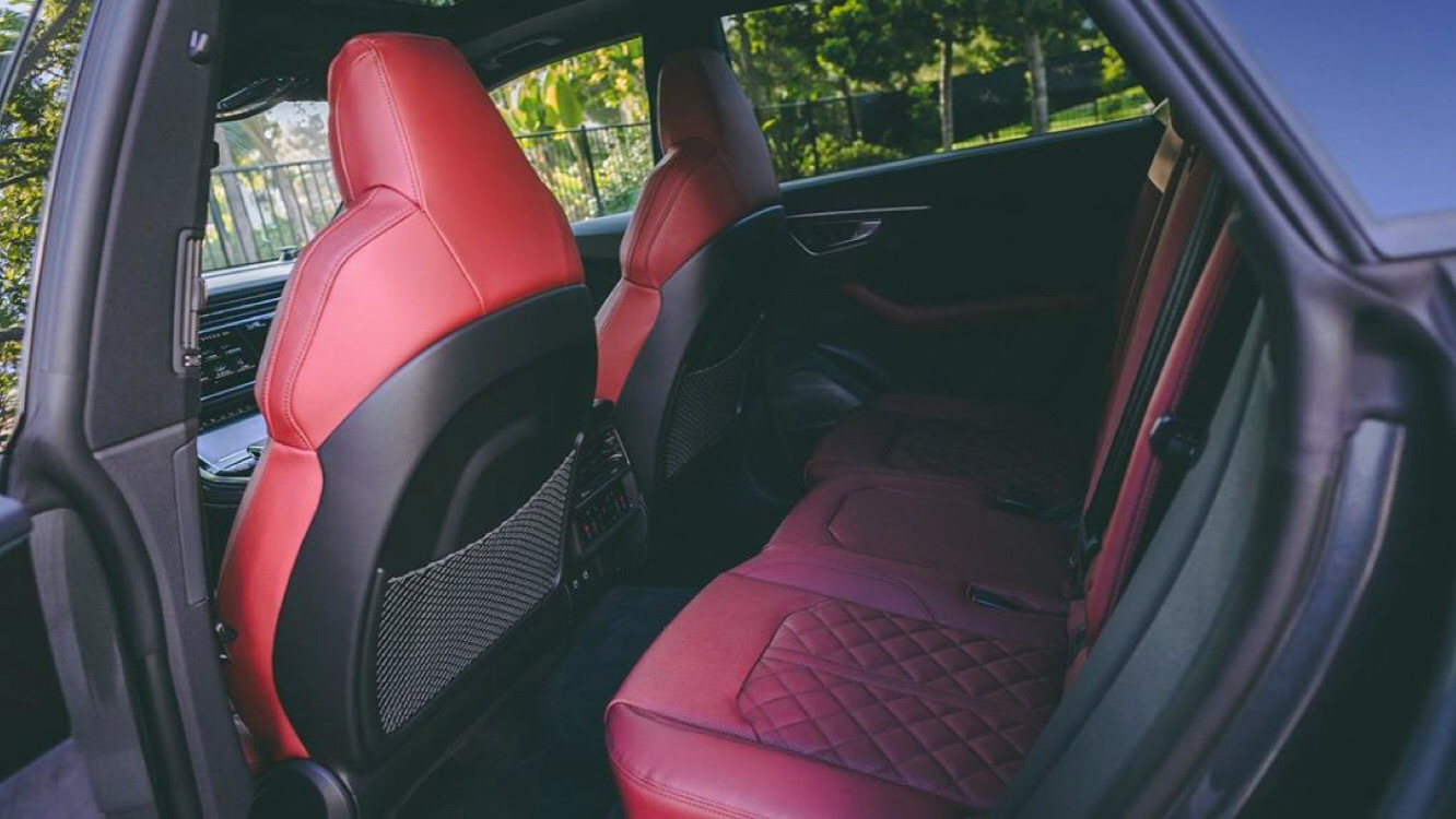 很帅很时尚,就是有点低调了,Audi SQ8