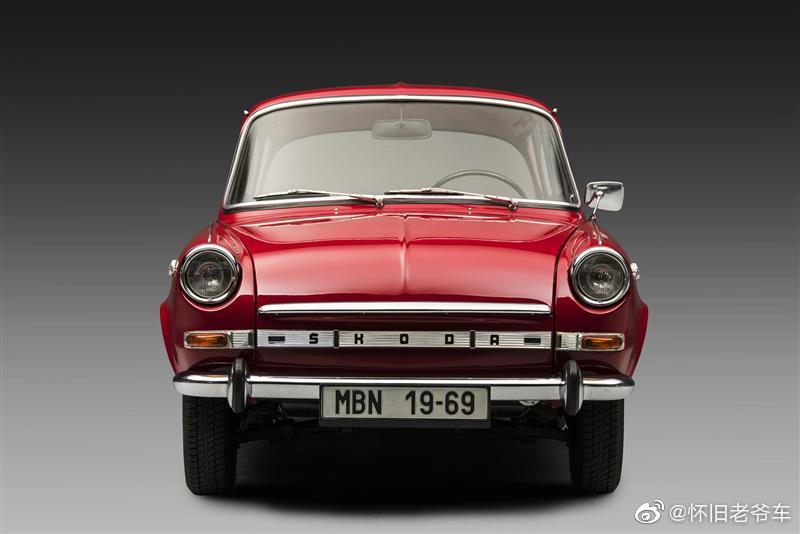 1966款斯柯达1000 MBX，1966年3月的日内瓦国际汽车展上首次亮相