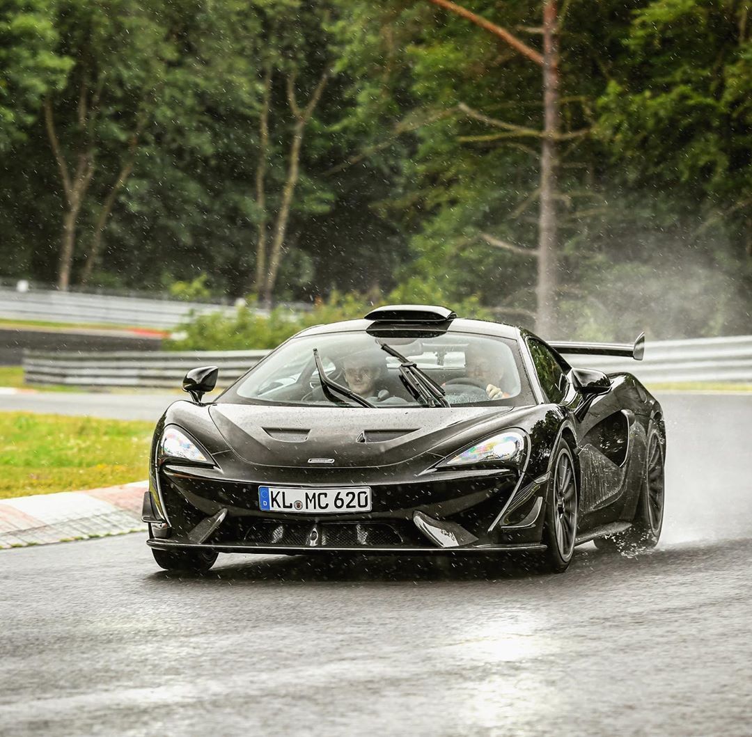 分享图片 纽博格林，McLaren 620R