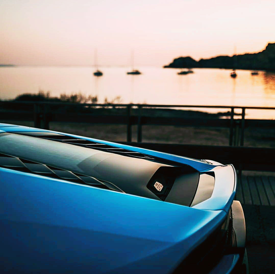 集驾驶乐趣与颜值于一身 Lamborghini Huracan EVO RWD