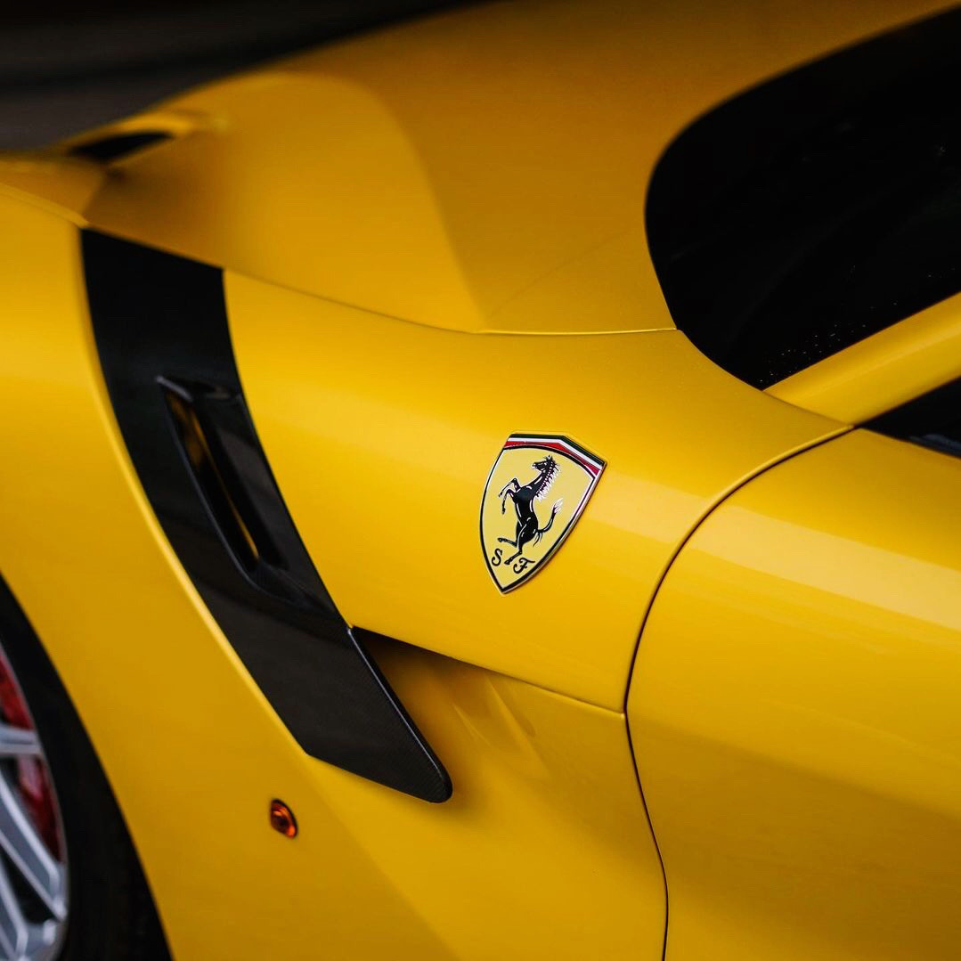 Ferrari F12 tdf 给你的第一印象是什么呢？