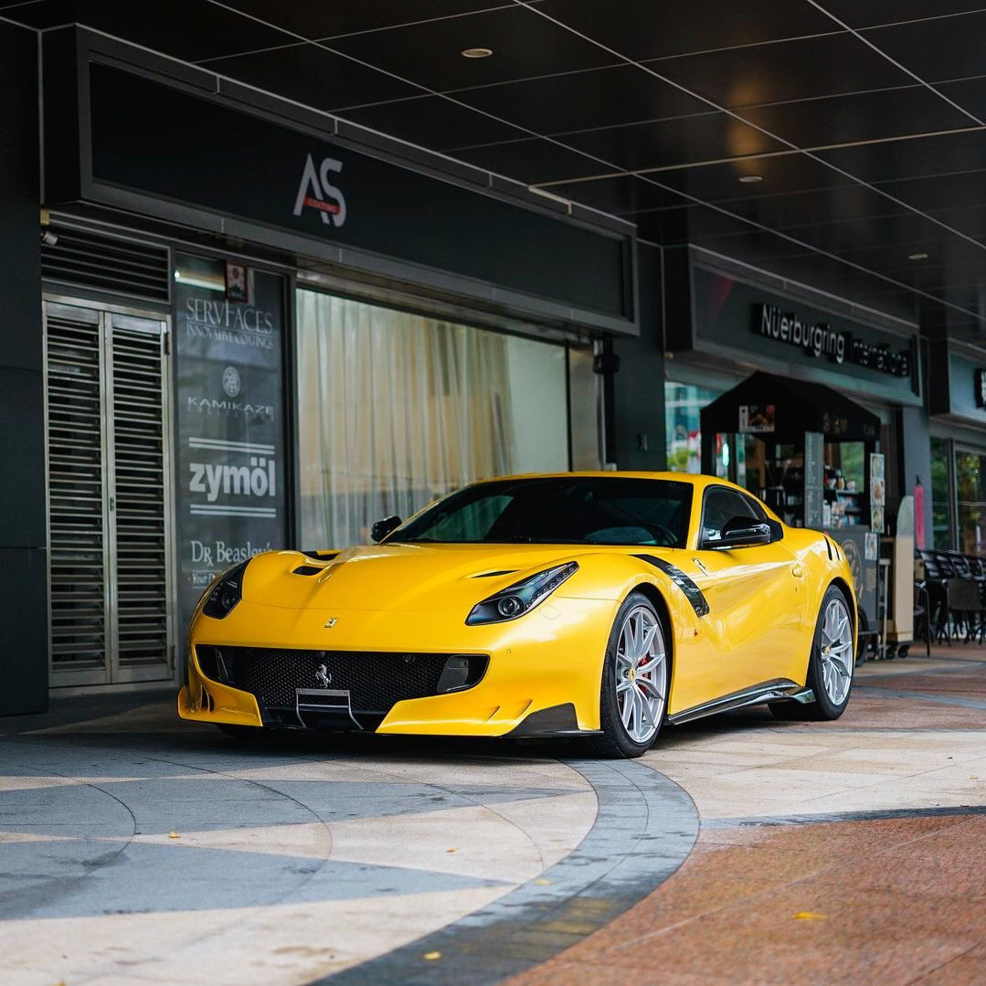 Ferrari F12 tdf 给你的第一印象是什么呢？