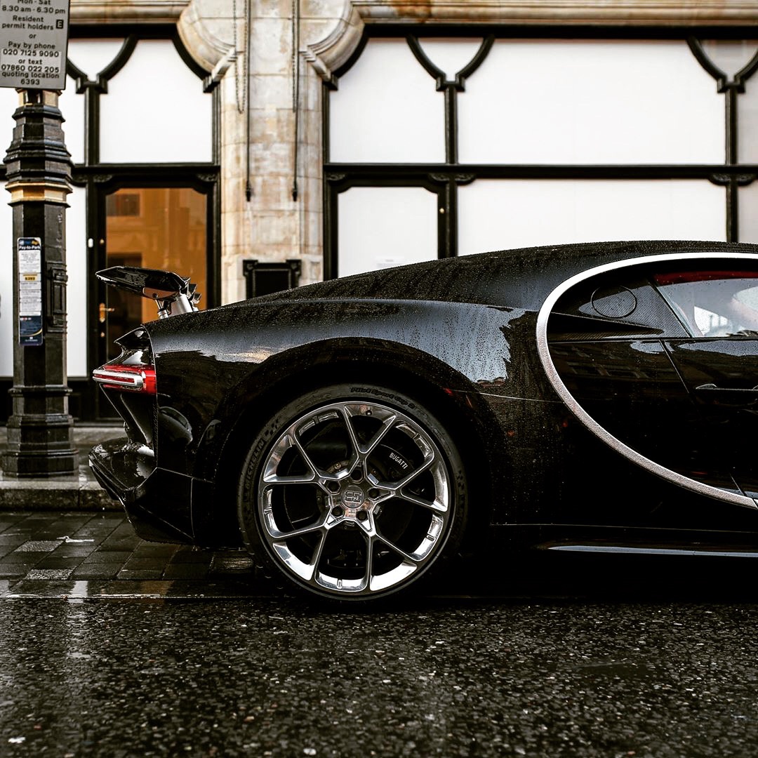 Bugatti Chiron，见过实车的举个手