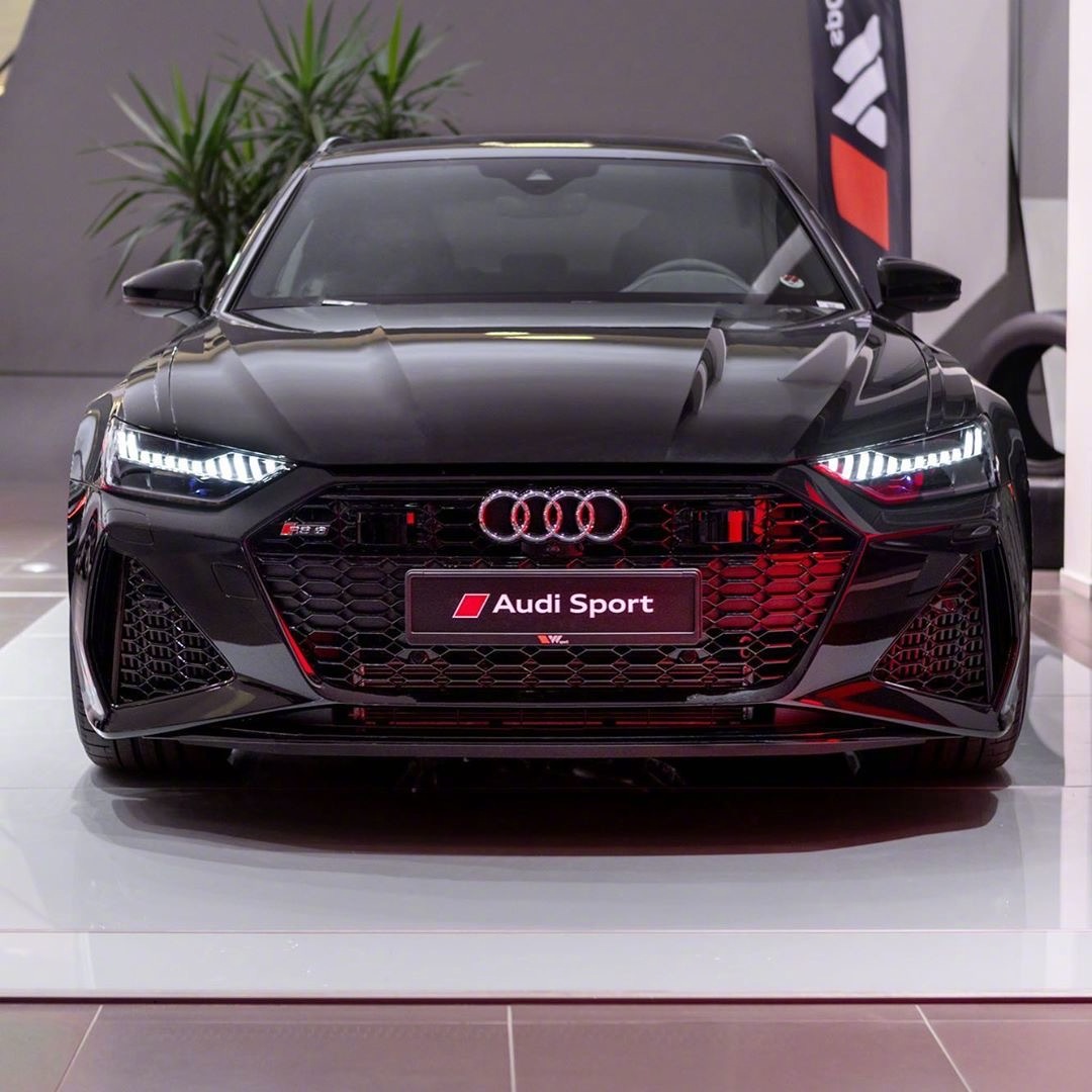 人生有了新的目标:奥迪RS6