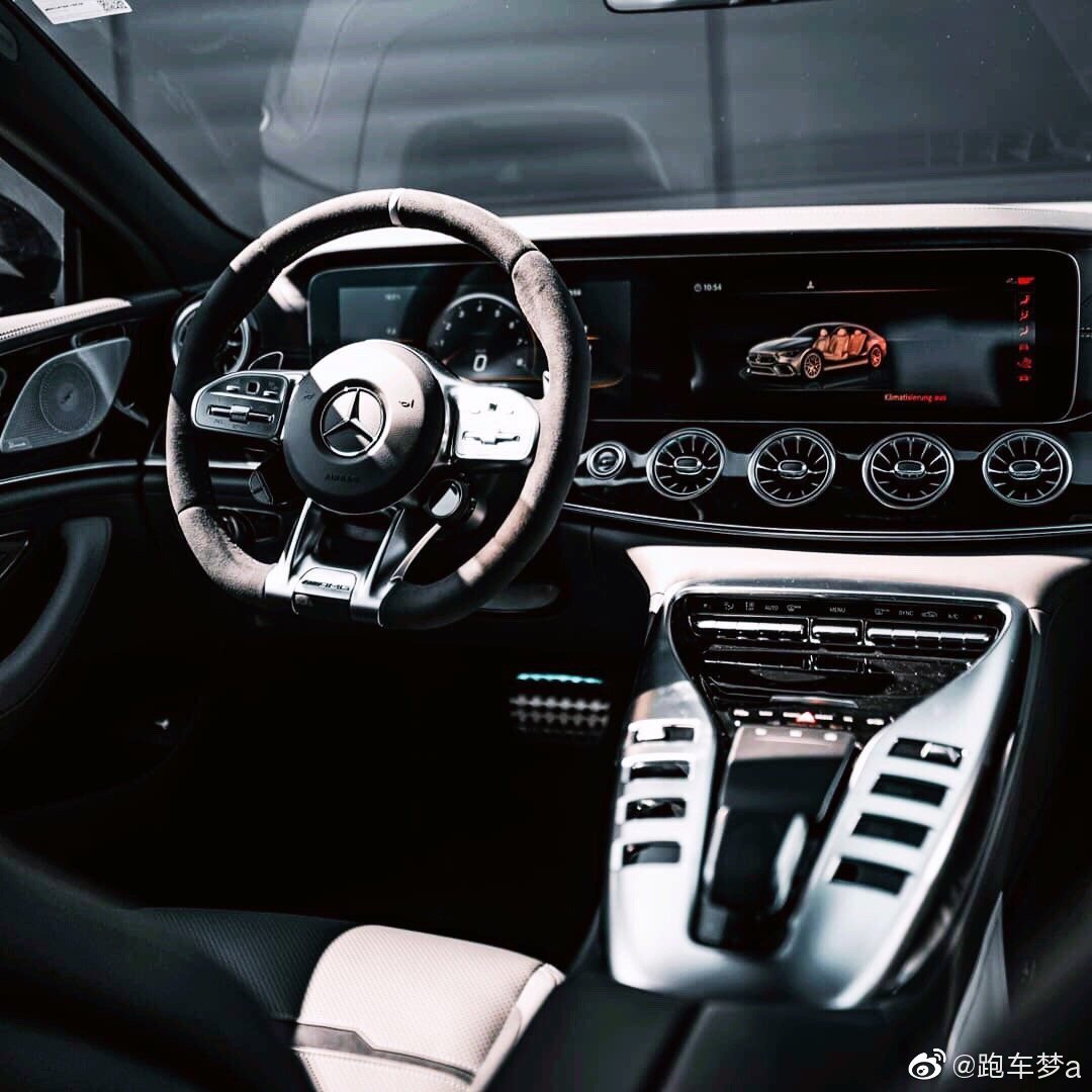 AMG GT：战意十足的配色!