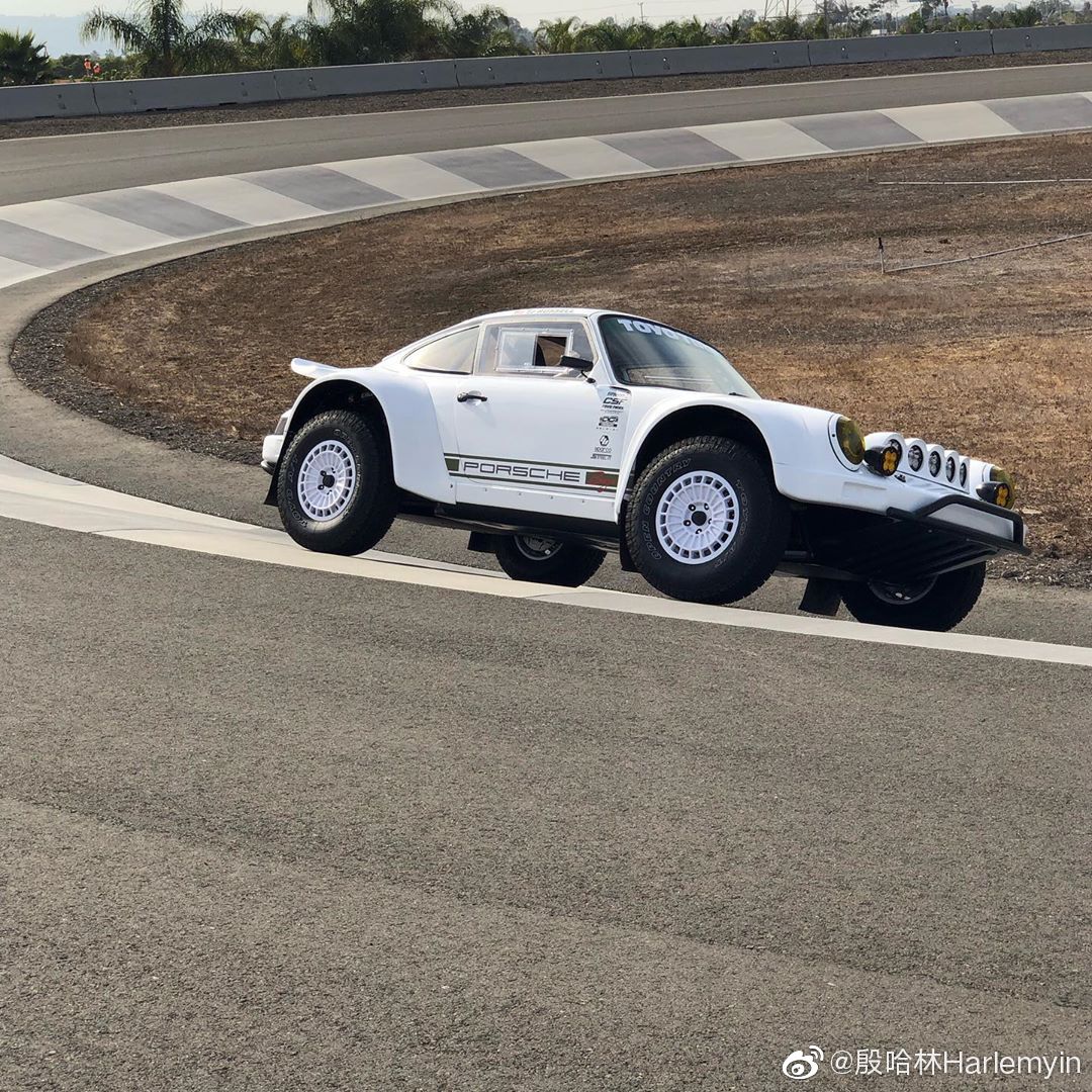 RUSSELL爆改保时捷911为越野车,PORSCHE 911 SAFARI KIT