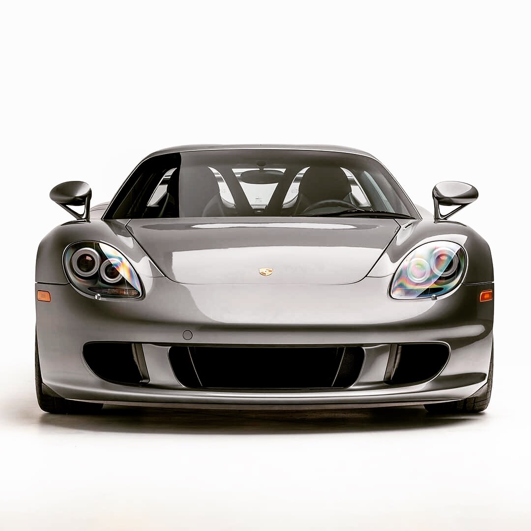 Porsche Carrera GT，这外观设计，依旧是那么漂亮